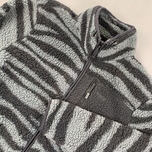 PINK Victoria's Secret Jacket‎ Womens XS Gray Black Sherpa Fleece Full Zip Zebra